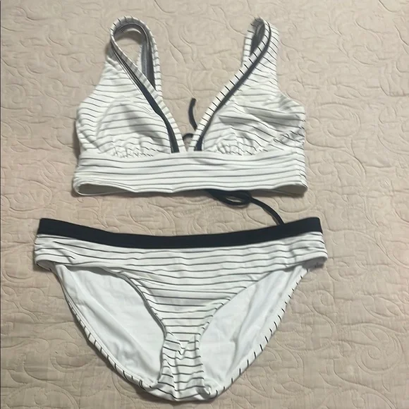 Calia by Carrie White/Black 1 piece, SZ S, like NEW tags were remove for comfort - Picture 1 of 5